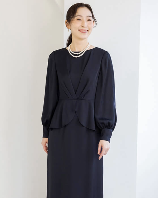 モデル：身長167cm　ヒール高：約8cm　着用サイズ：9号