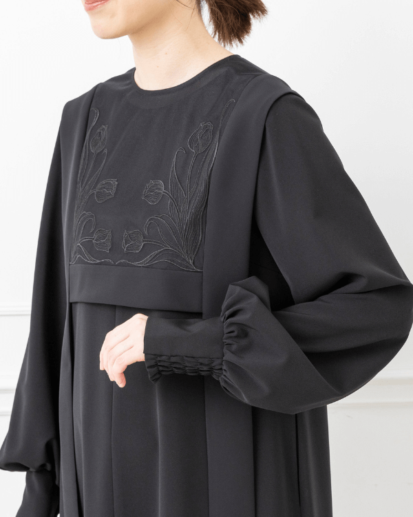 ブラック ※色・サイズ選択可】刺繍入り付け襟 お袖付き マルチ