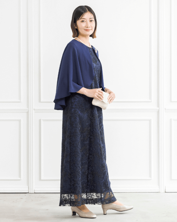 着丈短め】【ネイビー 13号】エンブロイダリーレース ケープ付き