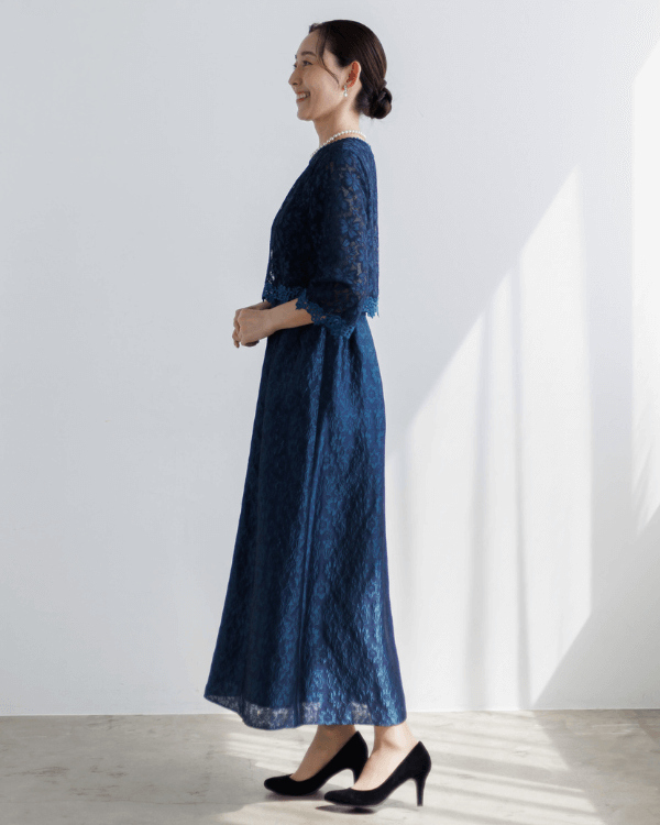 モデル身長：167cm　ヒール高：8cm　着用サイズ：9号