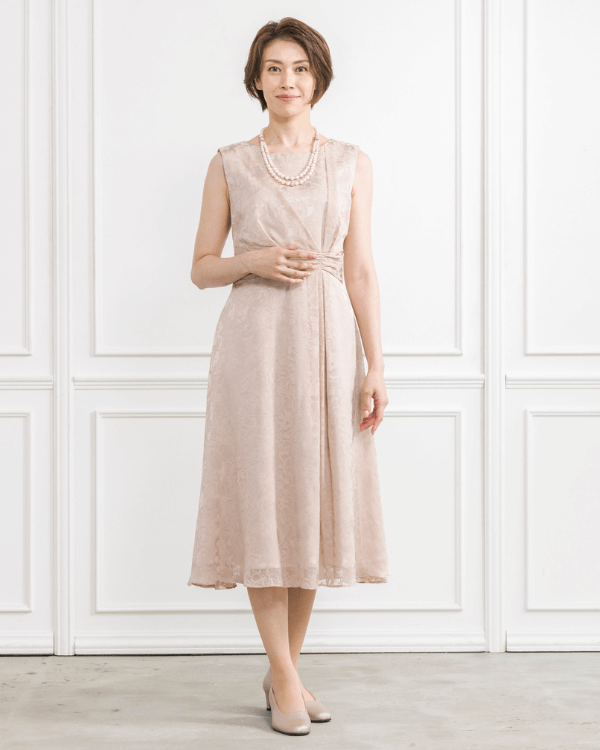 mavimoon オケージョンドレス　ピンクベージュ mavimoon オケージョンドレス ピンクベージュ - メルカリ