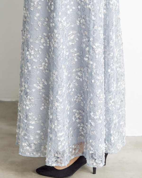 ※モデル：身長165cm　9号着用　8cmヒール着用