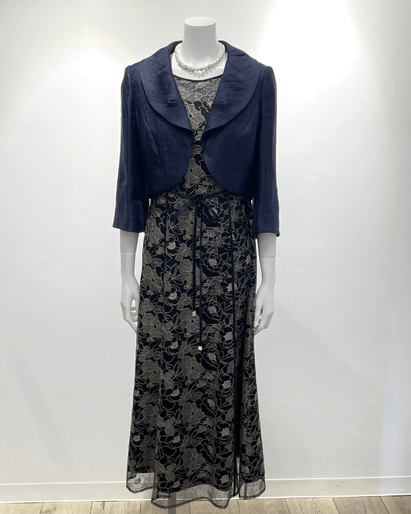 コーディネート例：6410217-74のジャケットと