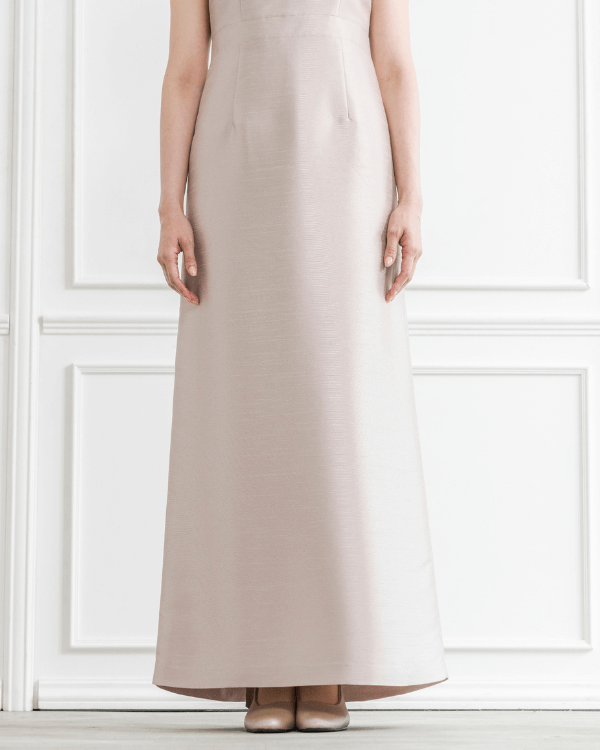 モデル身長：165cm　ヒール高：5cm　着用サイズ：着丈長め9号