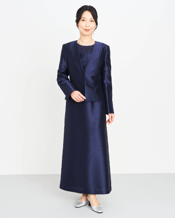 モデル身長：162cm　ヒール高：8cm　着用サイズ：9号