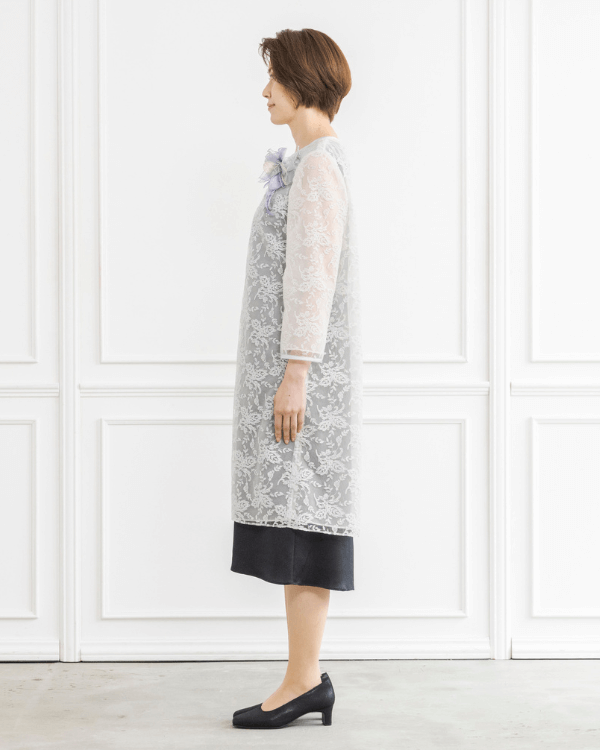 モデル身長：165cm　ヒール高：5cm　着用サイズ：9号