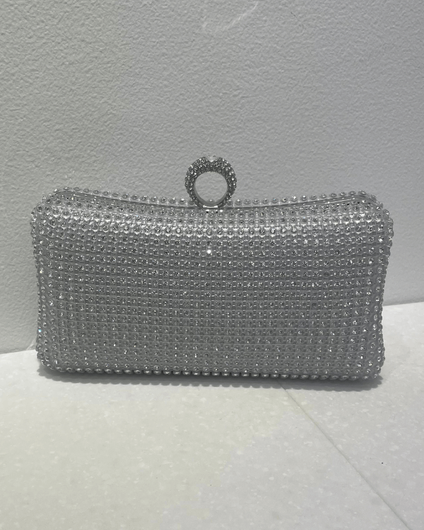 シルバー】リング型持ち手付き ストーンメッシュクラッチバッグ