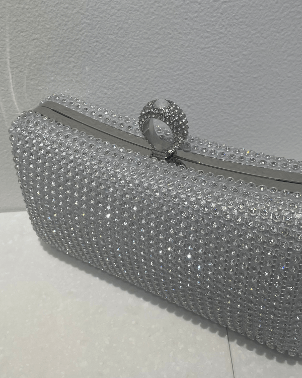 シルバー】リング型持ち手付き ストーンメッシュクラッチバッグ