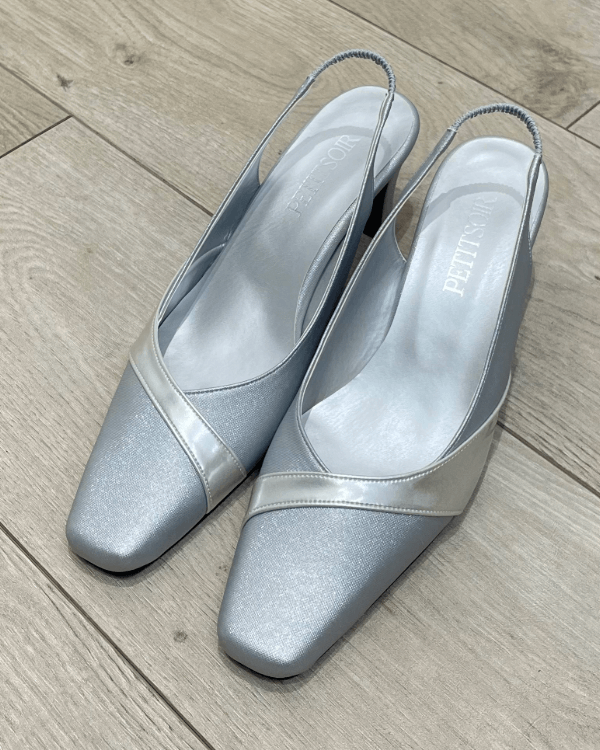 BEST BODY JAPAN ハイヒール22センチ シルバー 【箱有り】 BEST BODY JAPAN ハイヒール22センチ シルバー 【箱有り】 BEST BODY